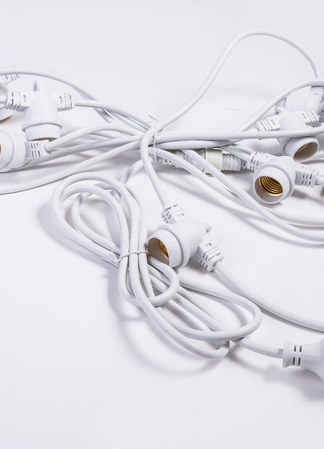 Kabel 5M mit 10 Fassungen E27, Weißes Kabel, Verbindbar max. 2000W, für Außen
