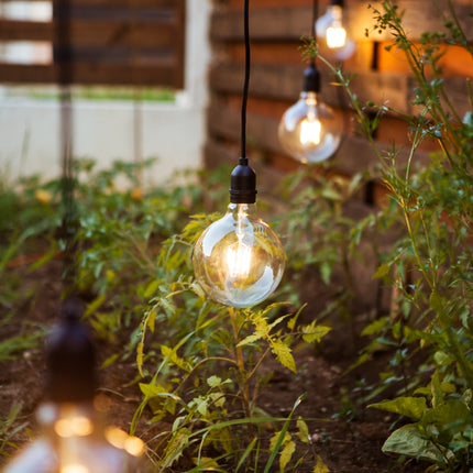 Lichterkette 15M Mit Pendellänge 1M und 15 LED-Lampen E27, 6W, Verbindbar 100M, für Außen