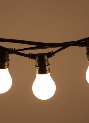 Lichterkette 10M mit 20 Mattweiß LED-Birnen, E27, 4W, Schwarzes Flachkabel/Rundkabel, Warm Licht, Verbindbar 120M, für Außen