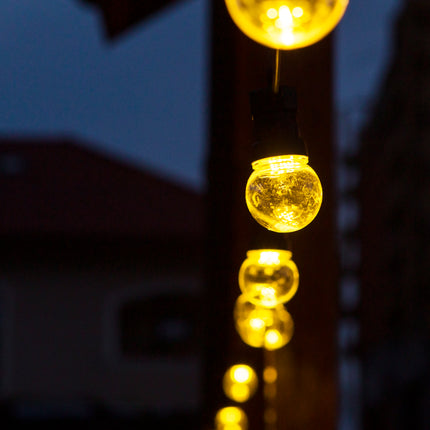 Lichterkette 15M mit 30 LED-Lampen mit Zeitschalter, Schwarzes Kabel, Natürliche Licht, Verbindbar 30M, für Außen