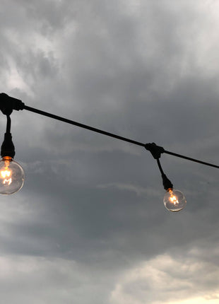 Lichterkette mit Pendel 10M mit 25 Glühlampen E12 7W, Dimmbar, Schwarzes Kabel, Warm Licht, Verbindbar 40M, für Außen