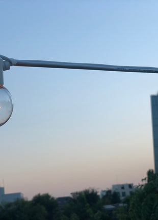 Lichterkette 10M mit 20 Speziellen Lampen-LEDs, Weißes Kabel, Warm Licht, Verbindbar 1000M, für Außen