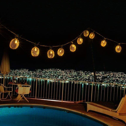 Dekorative Lichterkette 4M mit 20 Golden Förmchen Ananas mit LEDs, Warm Licht, Batteriebetrieben