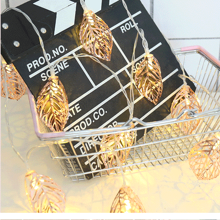 Lichterkette 4M mit 20 kupferfarbenen Metallblättern, Warm Licht, Batteriebetrieb