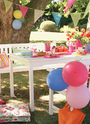 5M Wimpelkette mit 15 Stück Weißen Stofffahnen, für Außen