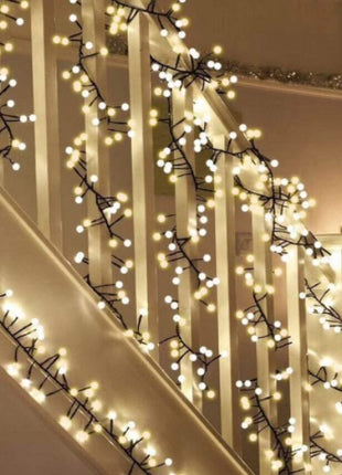 Lichterkette 10M mit 400 Kügelchen-LEDs, 8 Programmen, Schwarzes Kabel, Warm und Kalt Licht, Strombetrieb, für Außen