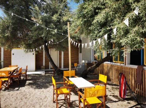 5M Wimpelkette mit 15 Stück Weißen Stofffahnen, für Außen