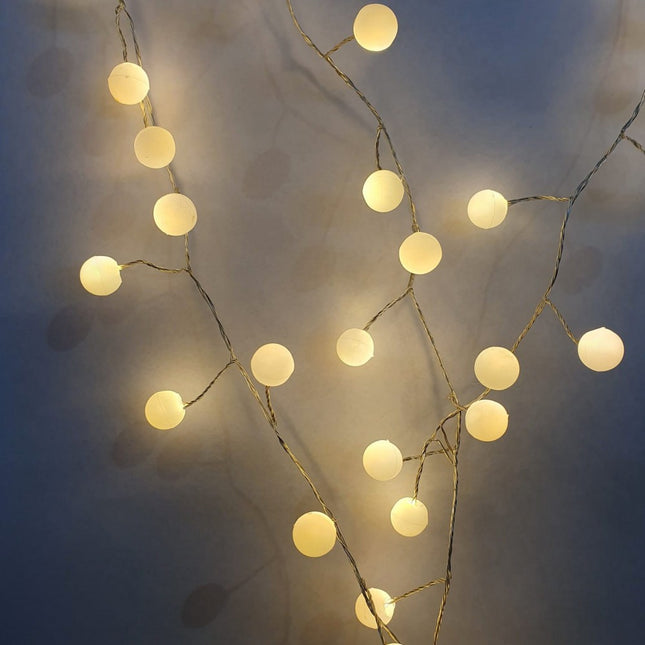 Dekorative Lichtervorhang 3,3M × 0,6M, 200 Kugeln mit LEDs, Silberdraht mit 8 Programmen, Warm Licht, Strombetrieben