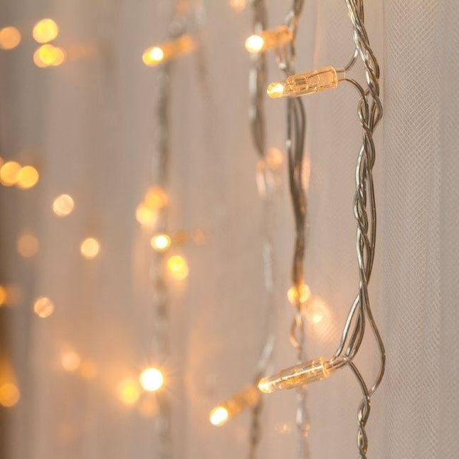 Lichtervorhang 2M x 1M mit 96 Premium-LEDs, Durchsichtig Kabel, Warm Licht, Verbindbar bis 22M, für Außen