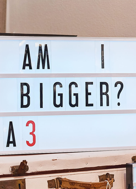 Leuchtkasten Kino A3 Vintage Mit 85 Buchstaben, Zahlen und Symbole, Batteriebetrieben, USB-Anschlusskabel