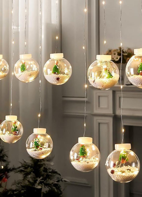 Lichtervorhang 3M mit 10 Große Kugeln mit Tannenbäumen darin, Silberkupfer Draht, Warm Licht, Verbindbar 15M, für Außen