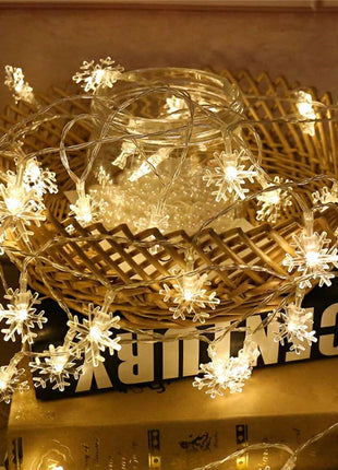 Dekorative Lichterkette 30M mit 300 Schneeflocken-LEDs, Durchsichtig Kabel, Strombetrieben, Warm Licht, Für Außen