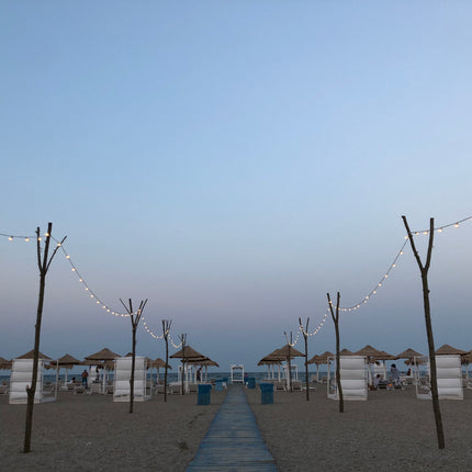 Lichterkette 5M mit 10 Speziellen Lampen-LEDs, Weißes Kabel, Warm Licht, Verbindbar 1000M, für Außen