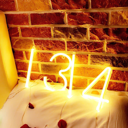 Beleuchtete Buchstaben Alphabet LED Neon, Kunststoff, mit Batterien und USB
