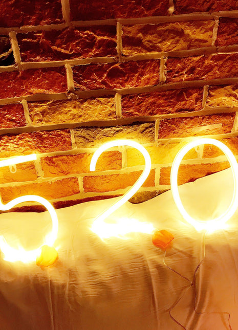 LED Nummer Licht Buchstaben von Kunststoff, mit Batterien und USB