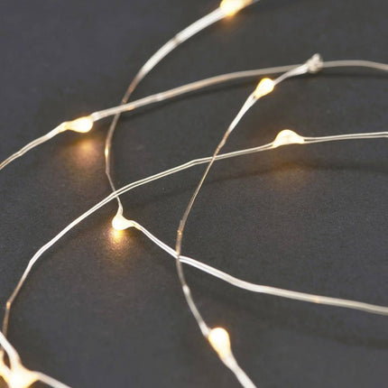 Silberdraht Lichterkette 20M mit 200 LEDs mit Fernbedienung und Batteriebetrieb, Kalt Licht, für Außen