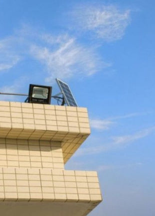 LED Solar Flutlicht 40W mit Dämmerungssensor und Fernbedienung