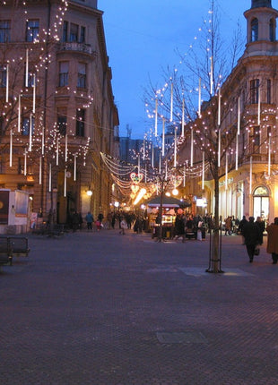 Solar Meteorschauer 2,5M mit 8 Röhren Lichter mit 288 LEDs, Warm Licht, für Außen