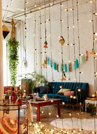 Lichterkette 9M mit 30 + 3 Geschenke Glühlampen Filament E12, 7W, Schwarzes Kabel, für Außen