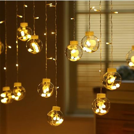 Dekorative Lichtervorhang 2,5M mit 12 Globen, 108 LEDs, Durchsichtig Kabel, Warm Licht, Verbindbar 12,5M für Außen