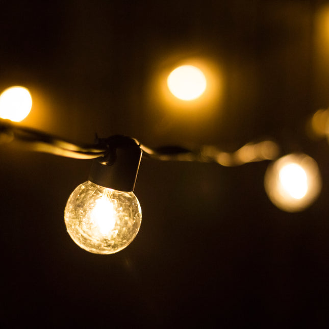Lichterkette 5M mit 10 Speziellen Lampen-LEDs, Weißes Kabel, Warm Licht, Verbindbar 1000M, für Außen