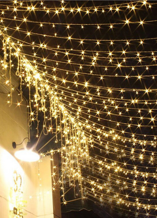 Deko Lichterkette 20M mit 200 Mini-LEDs, Durchsichtig Kabel, Warm Licht, Verbindbar 80M, für Außen