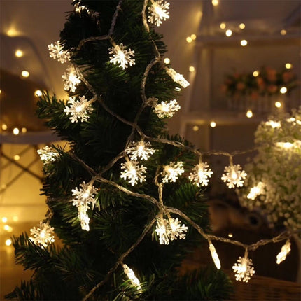 Dekorative Lichterkette 50M mit 400 Schneeflocken-LEDs, Durchsichtig Kabel, Strombetrieben, Warm Licht, Für Außen