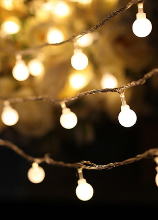 Lichterkette 4M mit 40 Kügelchen-LEDs, Durchsichtig Kabel, Warm Licht, Batteriebetrieb, für Außen