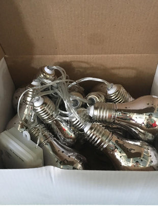 Party Lichterkette 2M mit 10 Silber Glühbirnen mit 50 Mini-LEDs, Durchsichtig Kabel, Warm Licht, Batteriebetrieben, für Außen