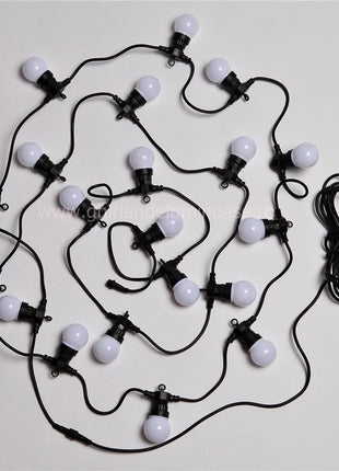 Lichterkette zu vermieten 10M mit 20 Matt Glühlampen-LEDs, Schwarzes Kabel, Warm Licht, Verbindbar 50M, für Außen