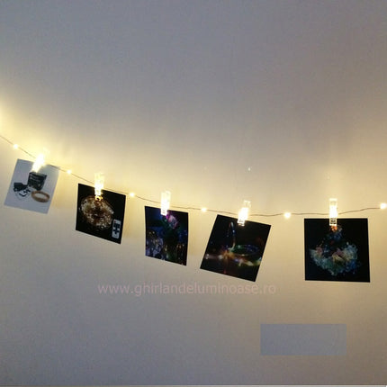 Silberdraht Lichterkette 5M mit 50 Mini-LEDs, 10 Haken und Batteriebetrieb