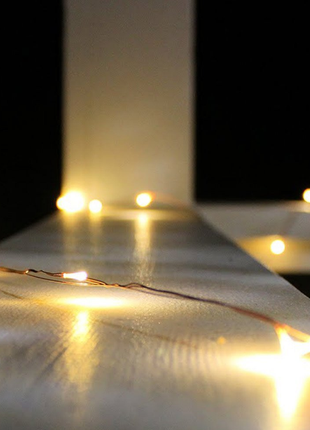 Solar Lichterkette 20M mit 200 Mini-LEDs Kupferdraht, 8 Programmen, Warm Licht, für Außen