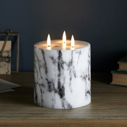 LED Marmor Kerze mit 3 Dochte, Realistische Flamme, Warm Licht, mit Batterien und Fernbedienung
