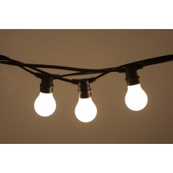 Lichterkette 10M mit 20 Mattweiß LED-Birnen, E27, 4W, Schwarzes Flachkabel/Rundkabel, Warm Licht, Verbindbar 120M, für Außen
