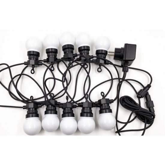 Lichterkette 5M mit 10 Matt LED-Lampen, Schwarzes Kabel, Sehr Warmes Licht, Verbindbar 30M, für Außen