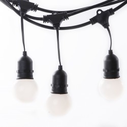 Lichterkette mit Pendel 10M mit 20 Mattweiß Lampen-LEDs, E27 2.4W, Schwarzes Kabel, Neutral-Warm Licht, Verbindbar 400M, für Außen